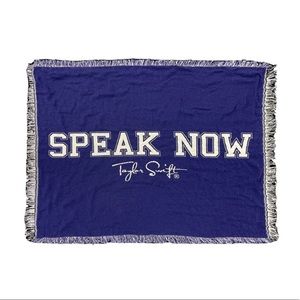 Taylor Swift Speak Now Blanket (Old Taylor Collection)